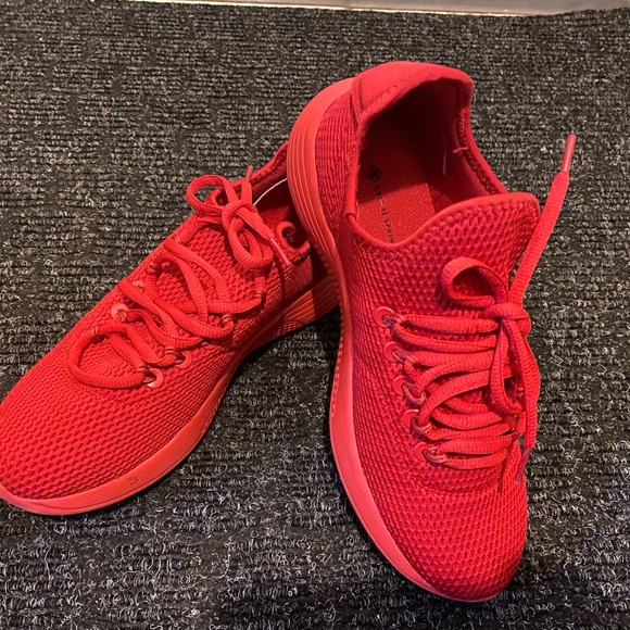 Brand New Shoes - Picture 2 of 6